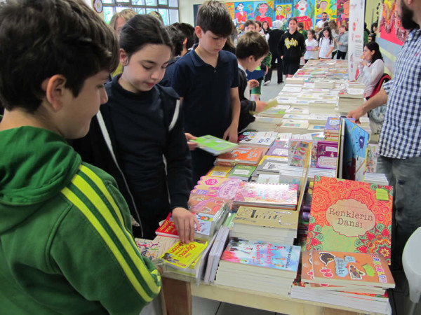 Terakki Vakfı Okullarında Kütüphane Şenliği