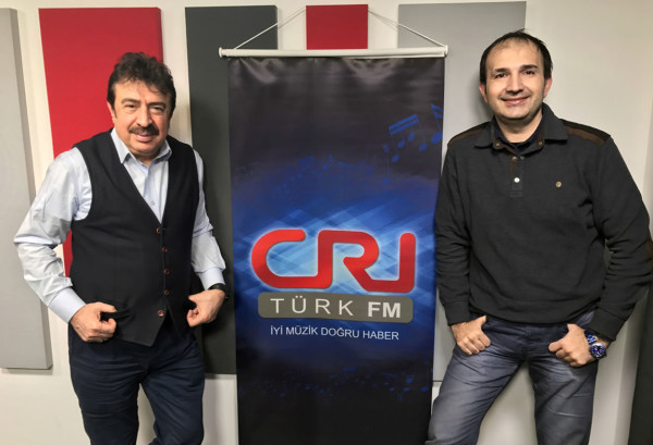 Ahmet Selçuk İlkan - Michael Kuyucu