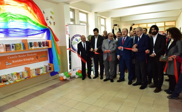 Kitap Koridoru projesi başladı