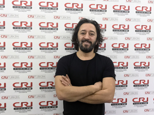 Fettah Can - CRI Türk FM