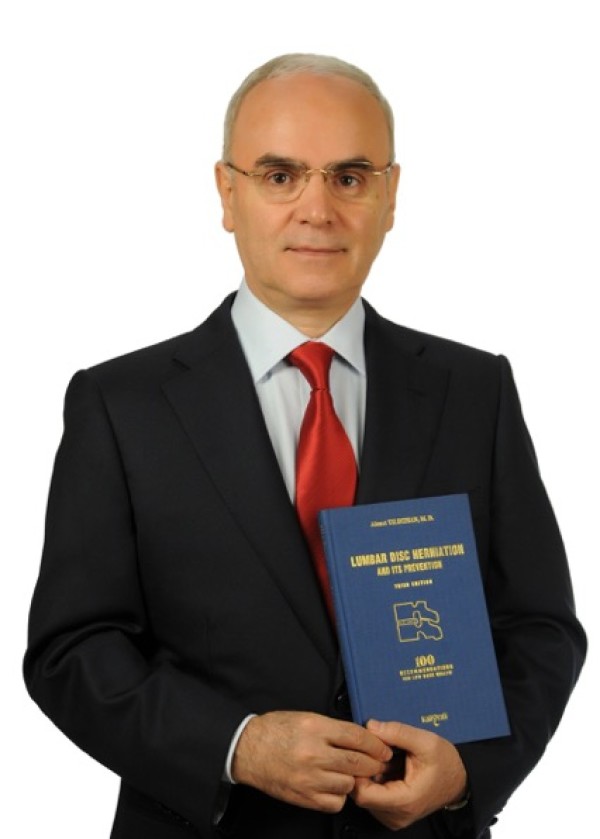 Beyin, Sinir ve Omurilik Cerrahi Uzmanı Doç. Dr. Ahmet Yıldızhan