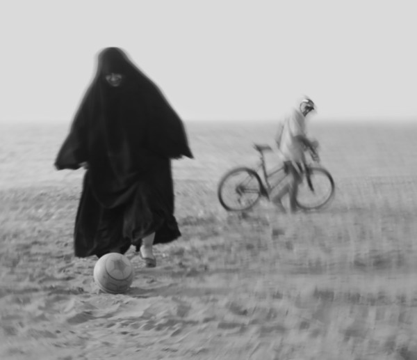 Sebahat Ersoy, Women of Anatolia, extra10, glance at the other, 2014