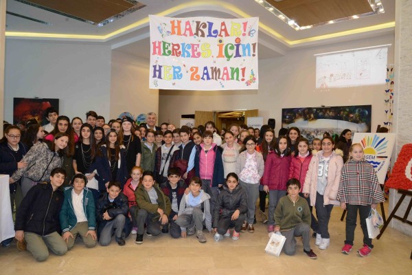 Çocuklar Haklarını Eğlenerek Öğrenecek-1