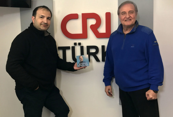 Ersan Erdura - CRI TÜRK, Michael Kuyucu