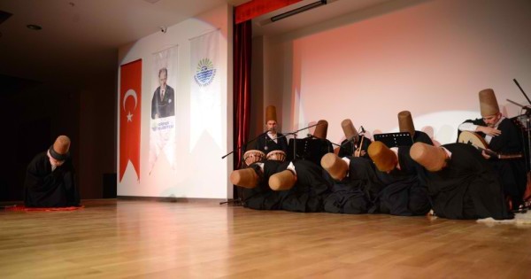 Mevlana Sarıyer'de anıldı