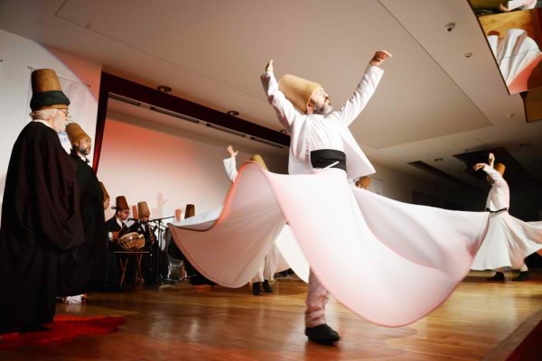 Mevlana Sarıyer'de anıldı