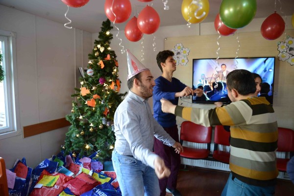 Bir tebessüm yürekleri ısıttı - 1