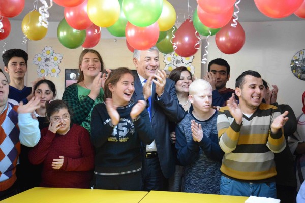 Bir tebessüm yürekleri ısıttı - 6