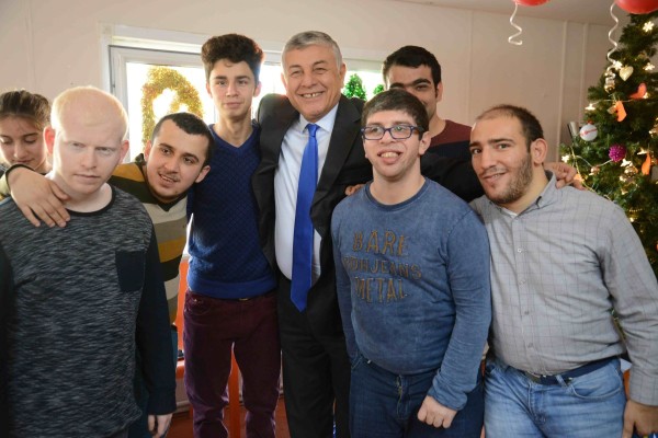 Bir tebessüm yürekleri ısıttı - 12