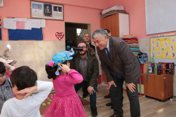 Eğitimin Olduğu Yerde Savaş Olmaz - Görsel 4