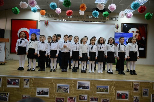 Sarıyer’de Öğrenciler Karne Heyecanını Yaşadı - Görsel 2