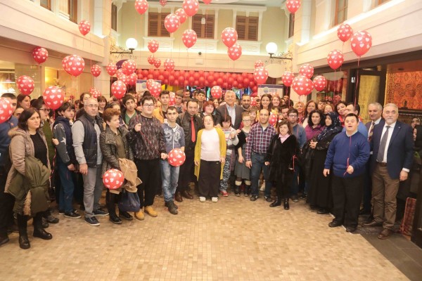 EN ANLAMLI SEVGİLİLER GÜNÜ SARIYER’DE KUTLANDI