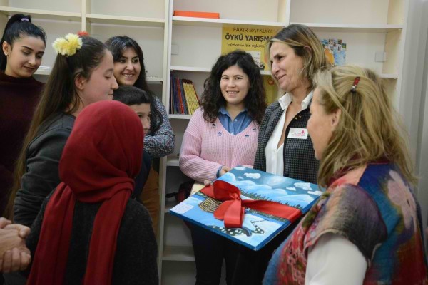 İNTERNET KULLANIMI OKUMAKTAN UZAKLAŞTIRDI