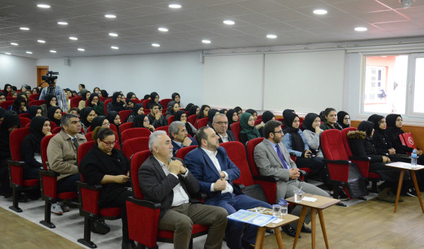 TOPLUMU BİLİMSELLİĞİN DIŞINA İTENLERİN KARŞISINDA DURULMALI-