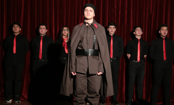 Özdemir Sabancı Anadolu Lisesi Öğrencileri