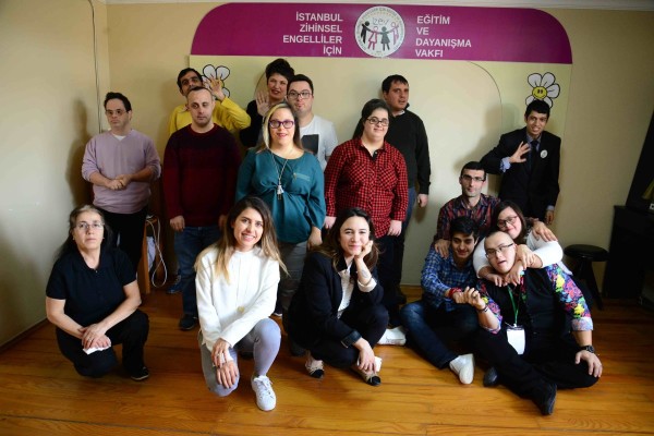 DOWN SENDROMLULARIN MUHTEŞEM EĞLENCESİ