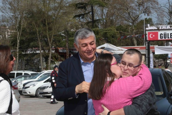 otizm farkındalık etkinliği