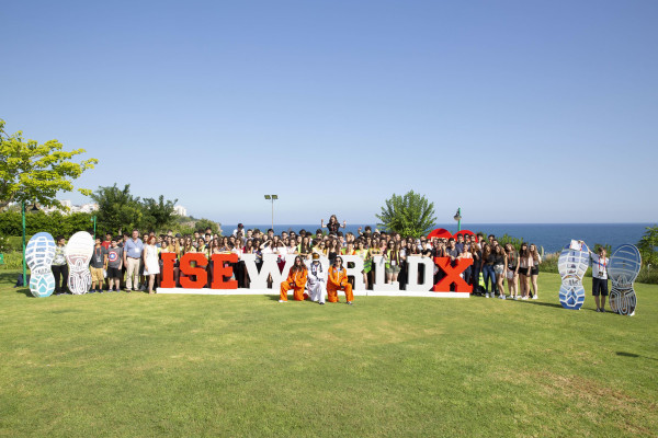 Geleceğin liderleri Antalya’da bir araya geldi