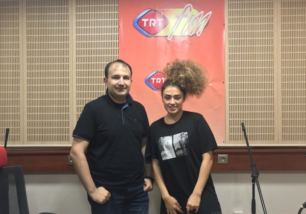 Dilan'dan kendisini Aleyna Tilki ile kıyaslayanlara yanıt