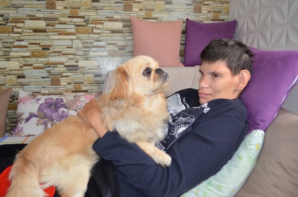 Enes ve köpeği şans 