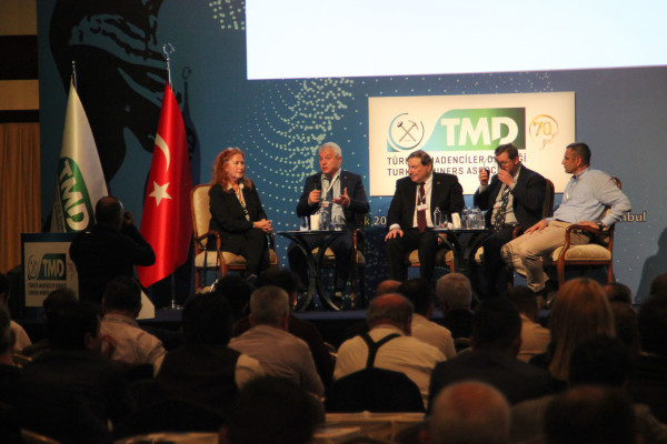 Uluslararası Madenlerde İş Sağlığı ve Güvenliği Konferansı ve Sergisi_oturum