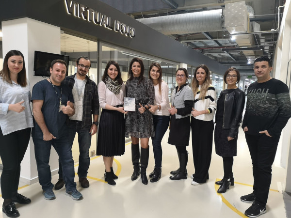 HUGO BOSS İzmir’e “Yılın Çalışan Gelişimi Programı” Birincilik Ödülü