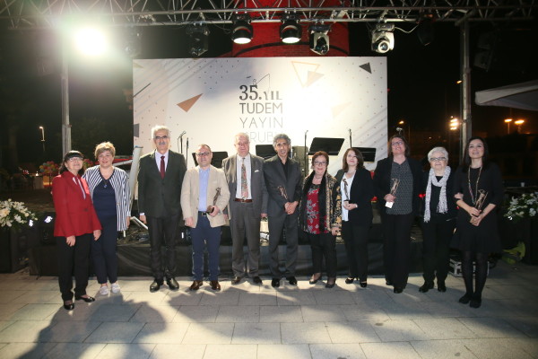Tudem Edebiyat Ödülleri toplu foto