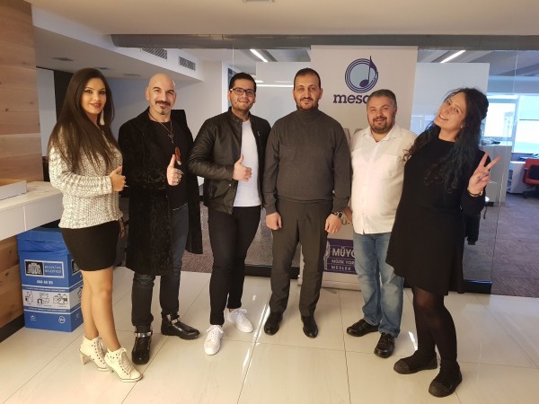 MUZIK BIRLIKLERI ILE TOPLANTI