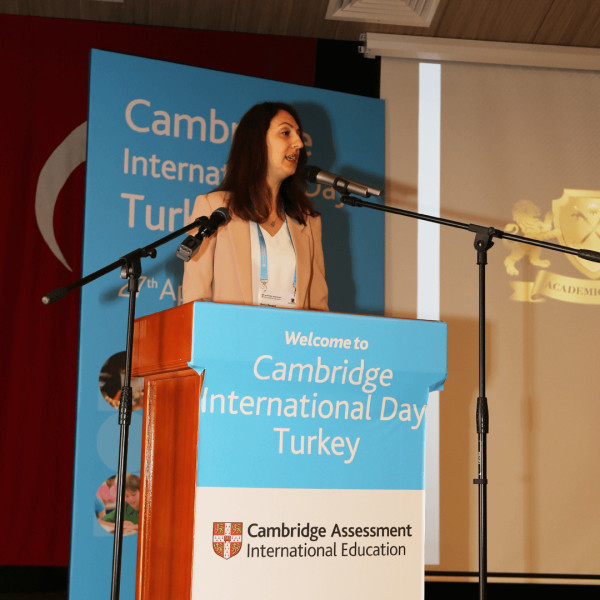 Cambridge Uluslararası Eğitimler Kıdemli Avrupa Bölge Müdürü Burcu Benderli