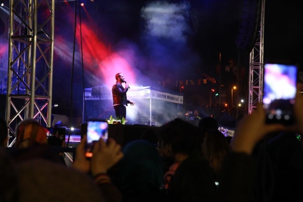 konser