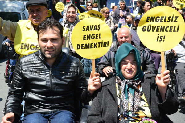 ENGELLİ 