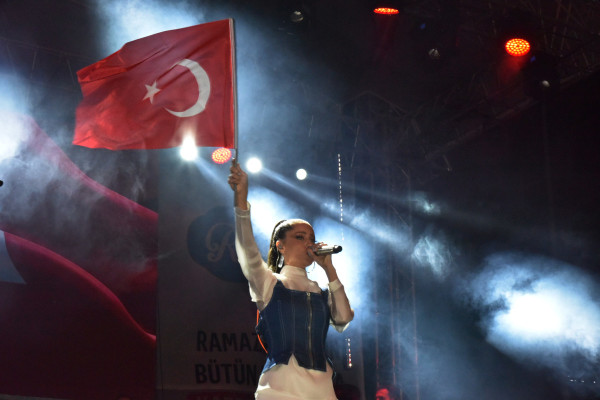 derya uluğ