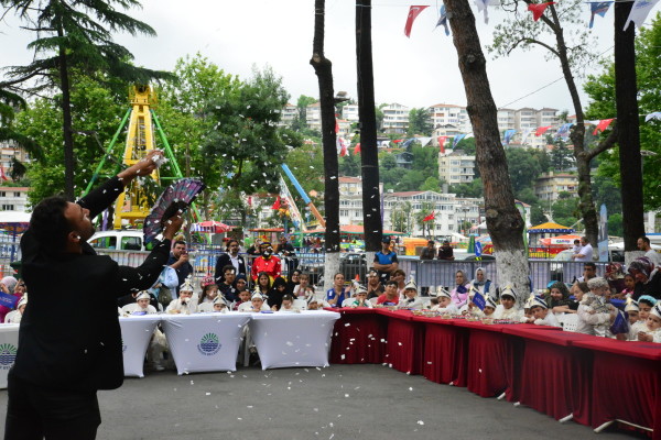 İlüzyon gösterisi