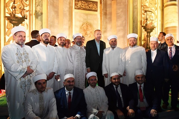 Yenikapı Teravih Namazı