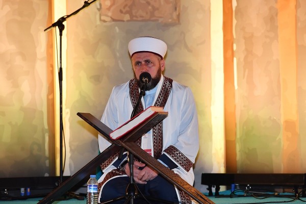 Yenikapı Teravih Namazı