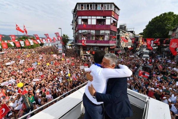ekrem imamoğlu ve şükrü genç 