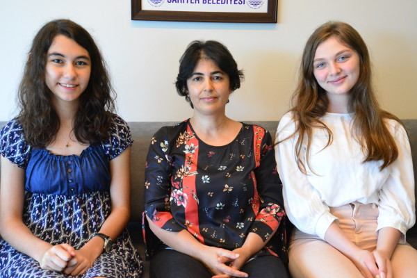 Melis Onur - Hatice Çağan Aslan - Ayşe İpek Cambaz