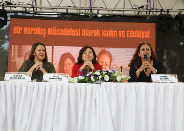 KADIN SÖYLEŞİ