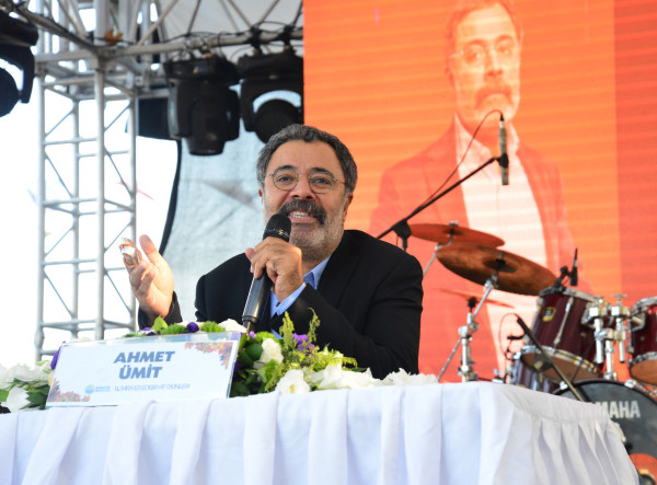 Ahmet Ümit