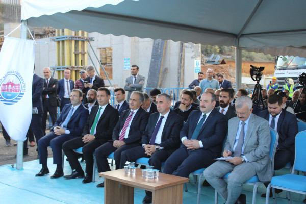 Sanayi ve Teknoloji Bakanı Mustafa Varank: “VSY Biotechnology gibi firmalara ihtiyacımız var”