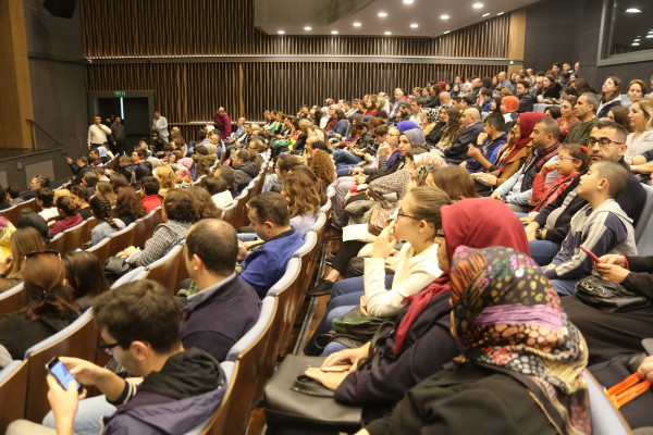 akademi toplantı
