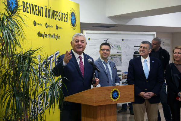 şükrü genç 