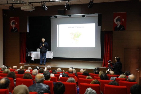 Naci Görür