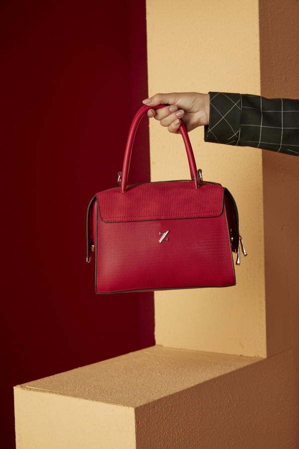 Zühre Çanta 239 TL