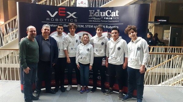 GELECEĞİN ROBOTİK TEKNOLOJİSİ'Nİ İNŞA EDİYORLAR