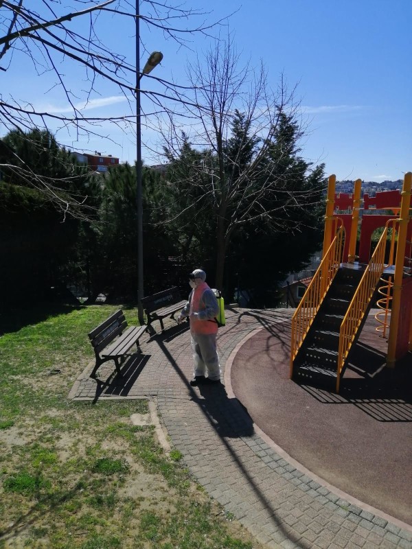 park ve bahçe dezenfekte