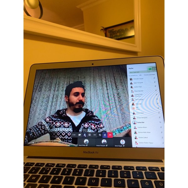 #EVDEKAL GÜNLERİNDE DİJİTAL ETKİNLİKLERLE MOTİVASYON!