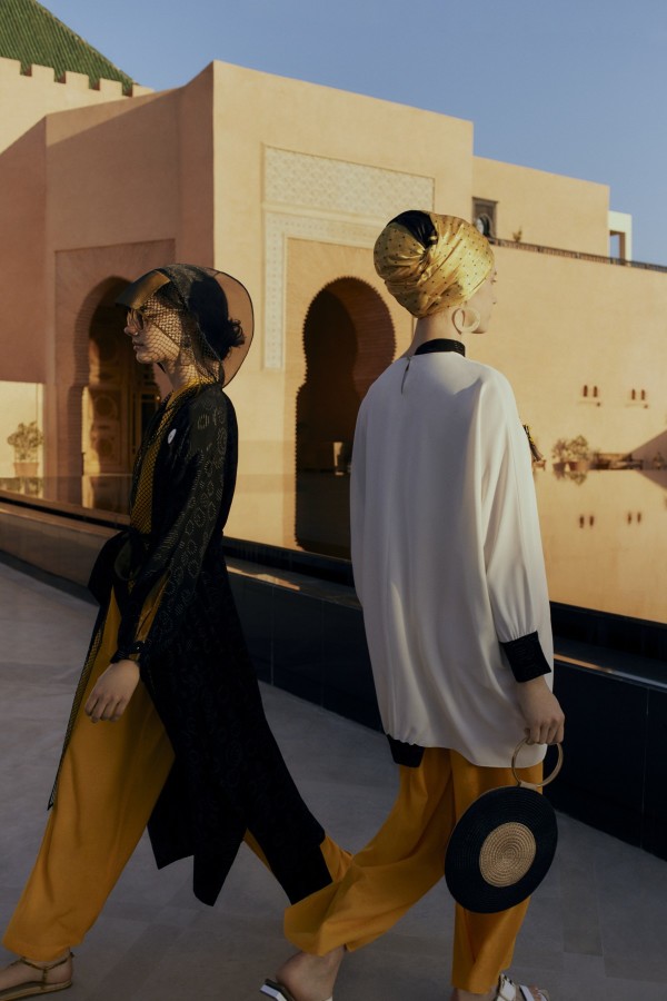 BİR ADIMDA SPORDAN ŞIKLIĞA GEÇİŞİN FORMÜLÜ ZÜHRE KOLEKSİYONU’NDA!