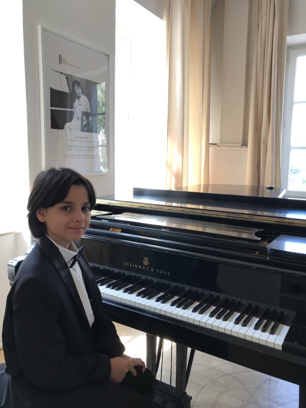 PİYANONUN “GENÇ YILDIZ”INDAN RUSYA’DA BİRİNCİLİK GURURU