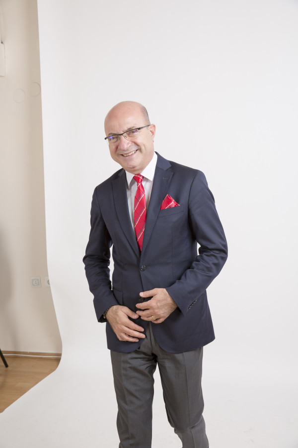 İlhan Cihaner - CHP Genel Başkanlık Adaylık Açıklaması 